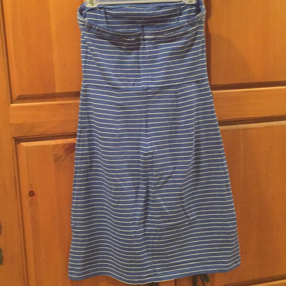 Old Navy Strapless Dress - Picture 2 of 4